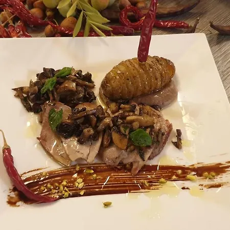 San Nicola - Restaurant And Wellness Fitness Hotel Polizzi Generosa