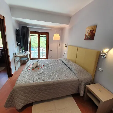 San Nicola - Restaurant And Wellness Fitness Polizzi Generosa
