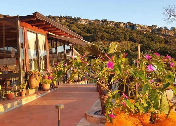 San Nicola - Restaurant And Wellness Fitness 酒店 波利齐杰内罗萨